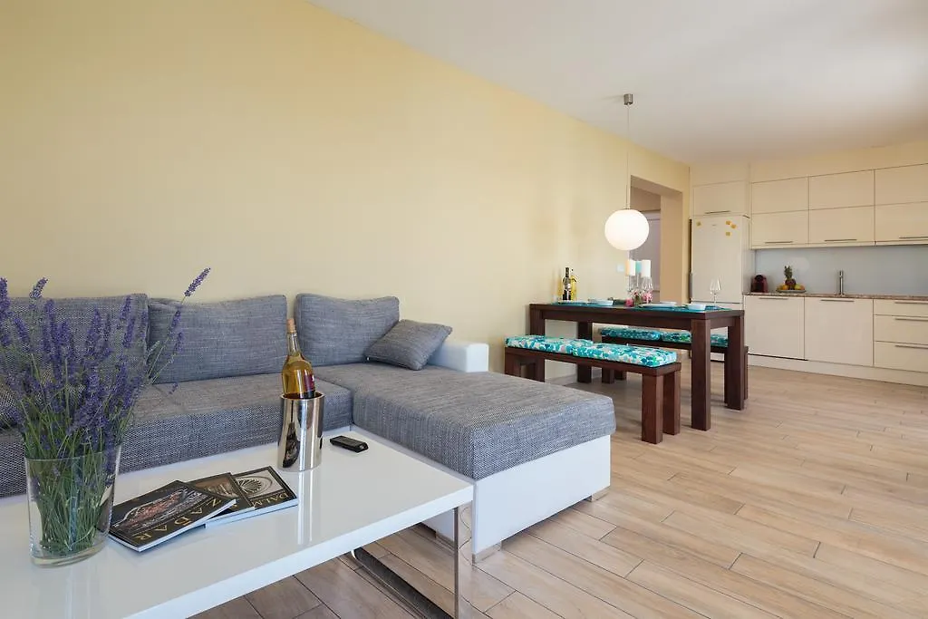 Apartment Nick Posedarje Croatia